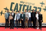 IL CAST DI CATCH-22©julehering003