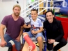 5. Thor e Loki fanno visita ai bambini ricoverati durante le riprese