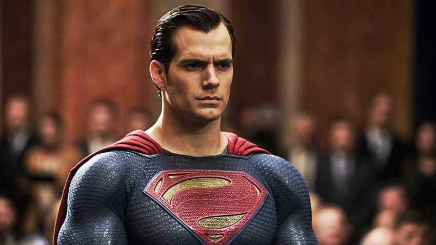 Henry Cavill è Superman nell'Universo DC/WB