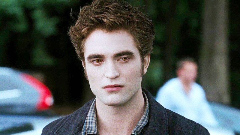 Robert Pattinson è Edward Cullen nella saga Twilight