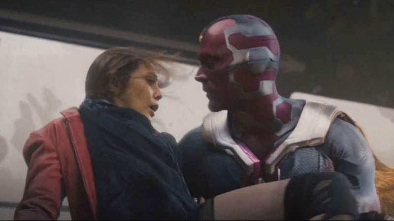 Scarlet Witch e Visione in Avengers: Age of Ultron