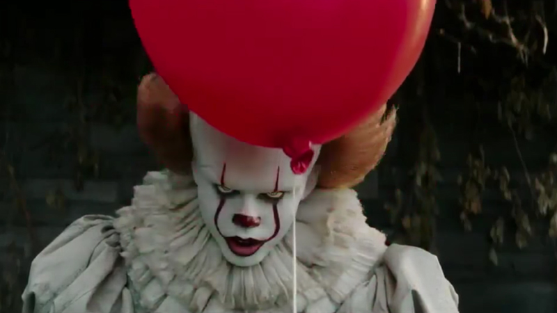 Bill Skarsgård è Pennywise in IT