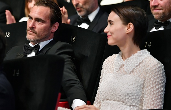 Joaquin Phoenix e Rooney Mara