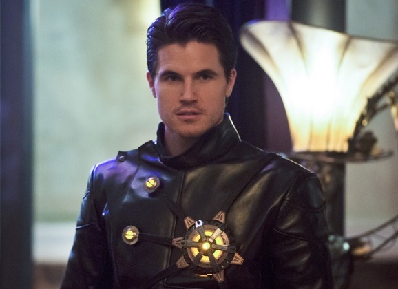 Robbie Amell