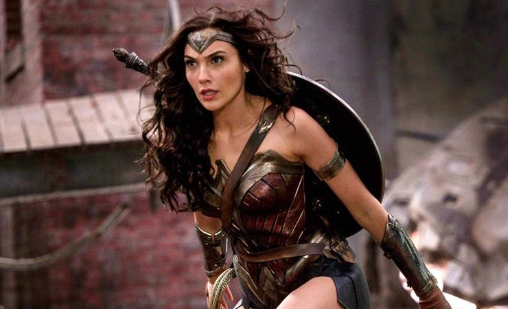 Gal Gadot pagata molto meno dei suoi colleghi DC per Wonder Woman?