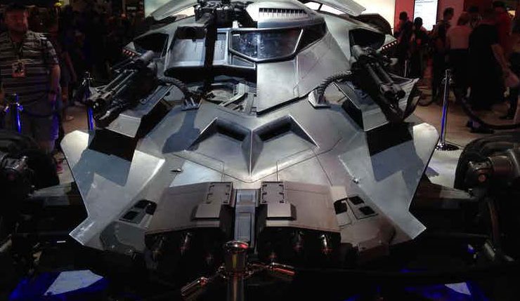 La nuova Batmobile di Justice League