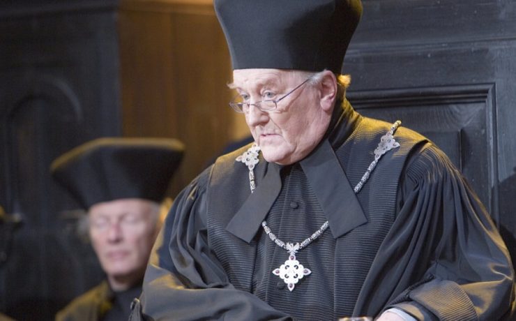 Robert Hardy in Harry Potter