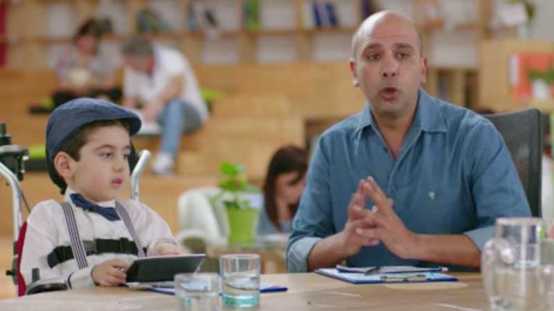 Checco Zalone protagonista dello spot SMA