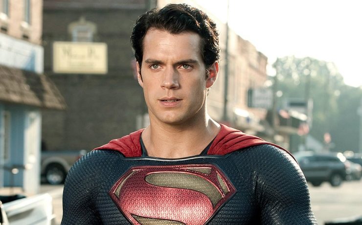 Universo DC: il contratto di Henry Cavill prevede ancora un altro film