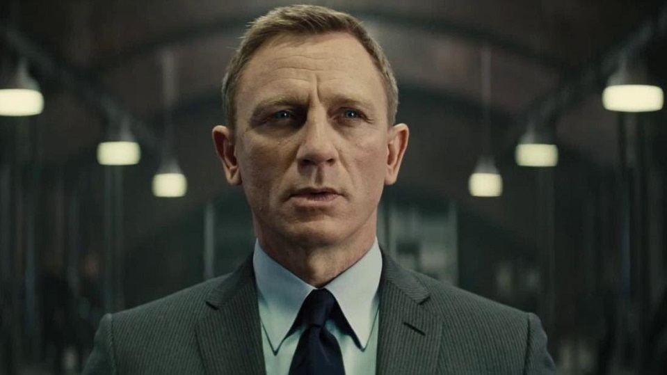 Daniel Craig