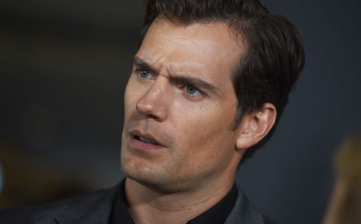 Henry Cavill fisico