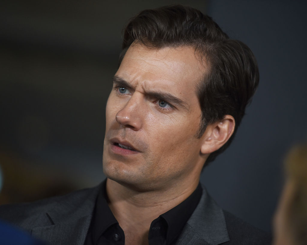 Henry Cavill fisico