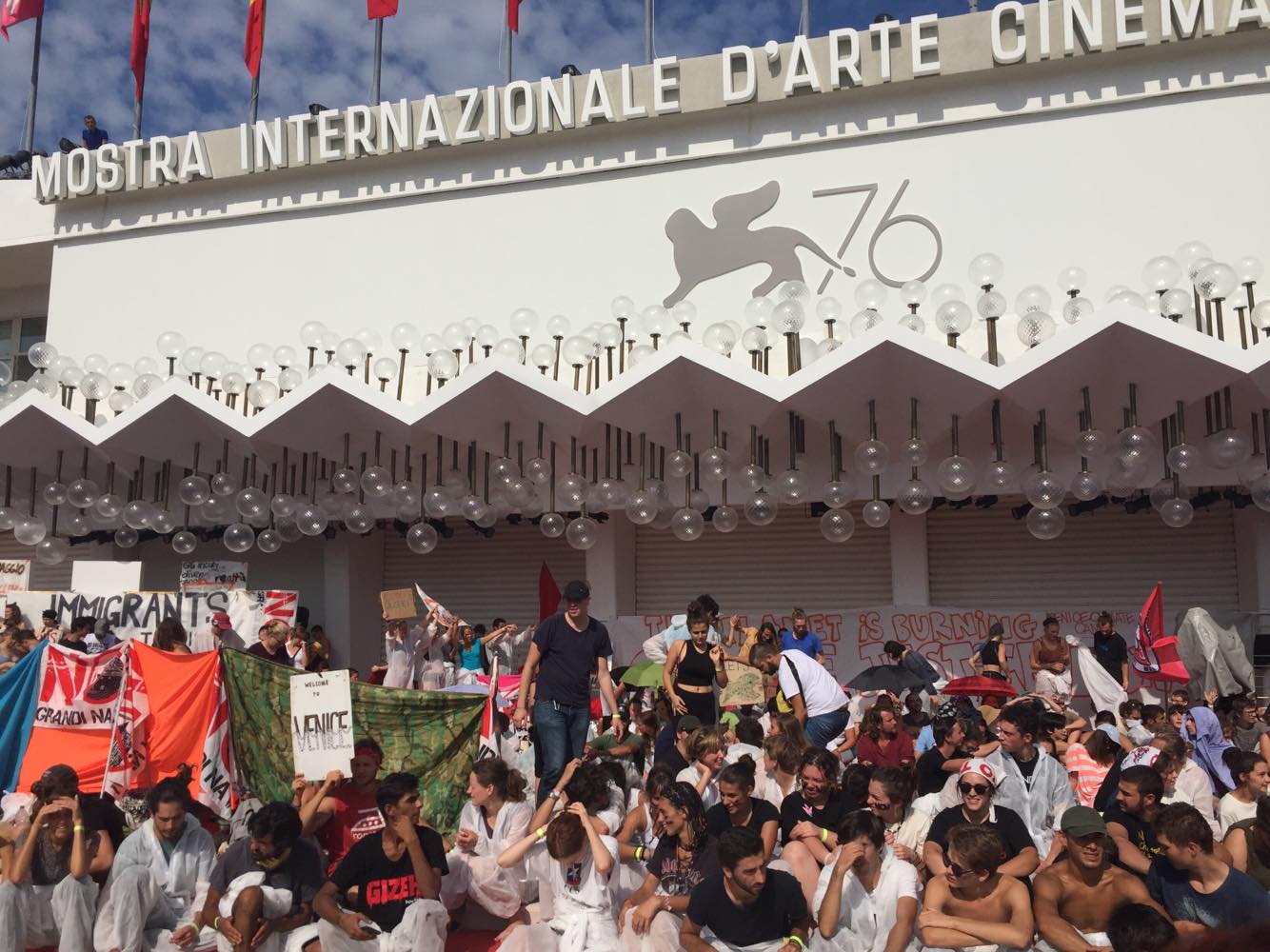 Attivisti a Venezia 76