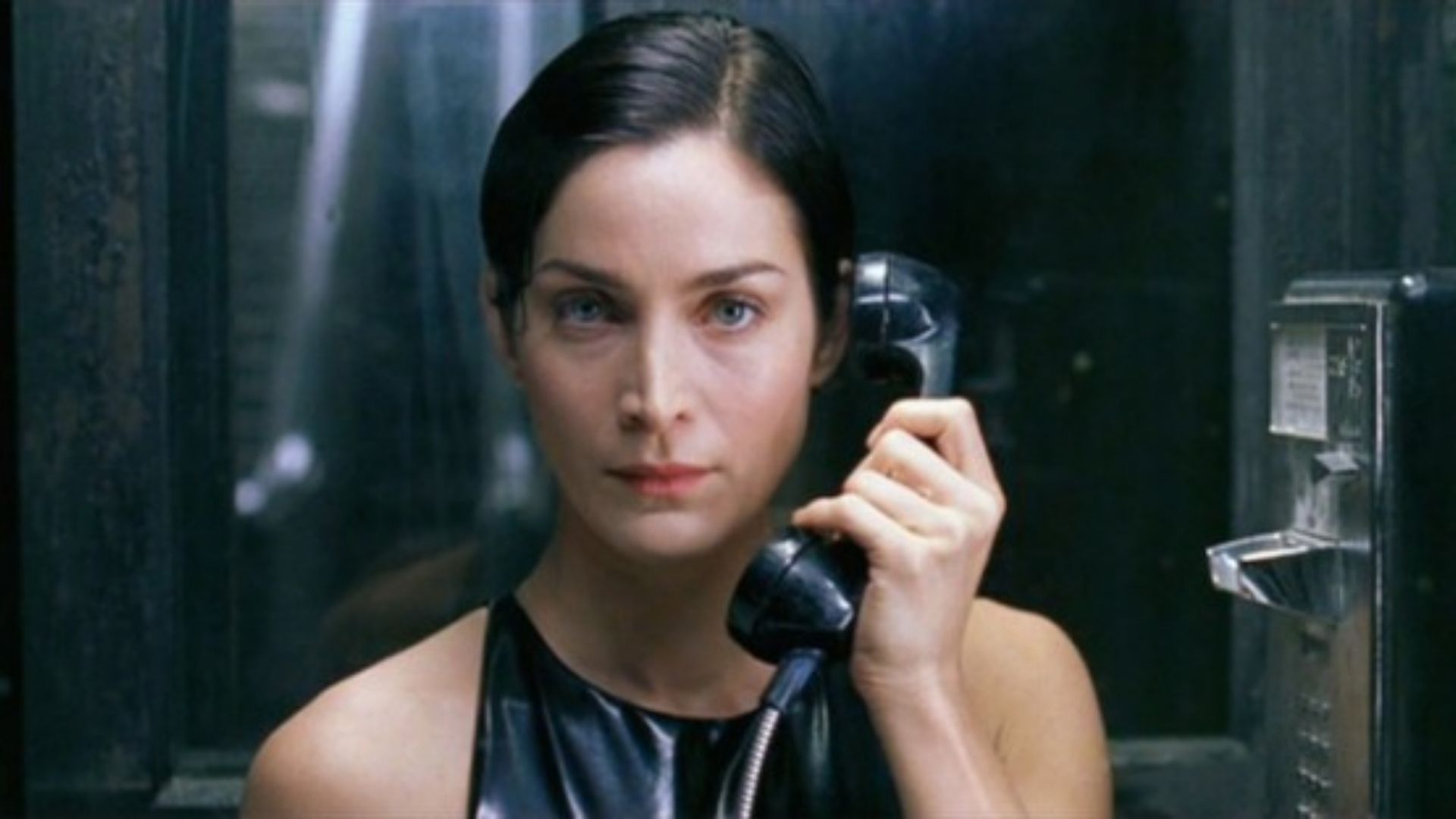 carrie ann moss in matrix