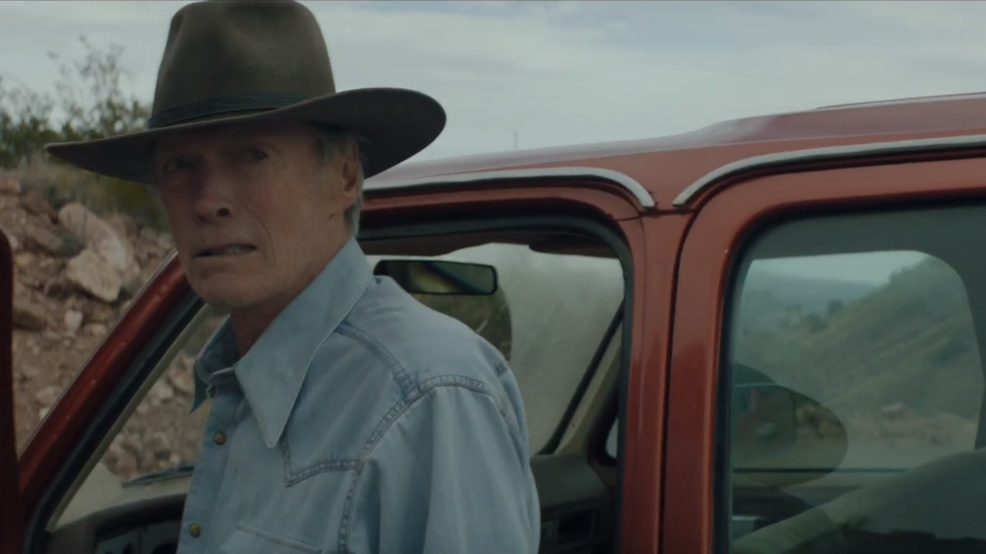 Cry Macho - Ritorno a casa, il trailer italiano del nuovo film di Clint Eastwood che vi commuoverà