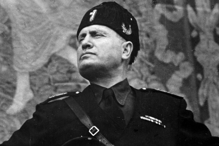 Mussolini-M.