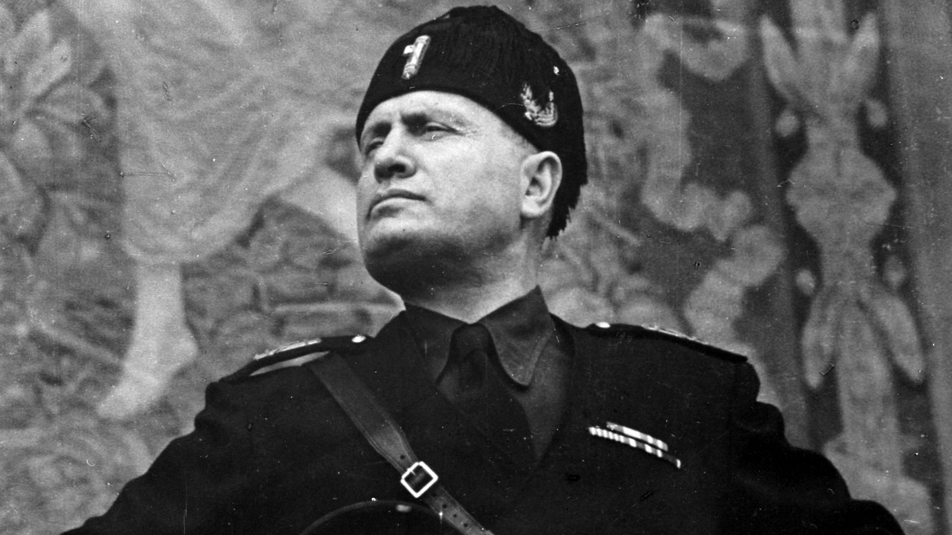 Mussolini-M.