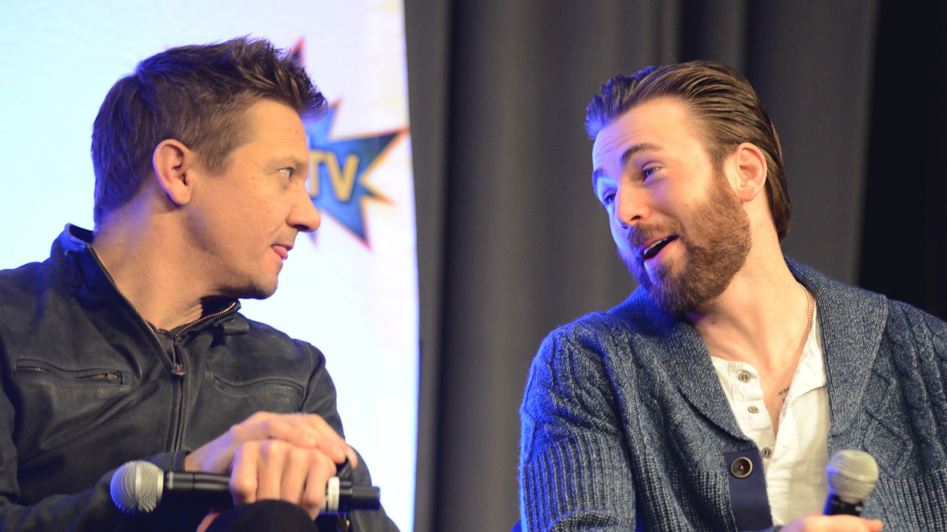 chris evans jeremy renner