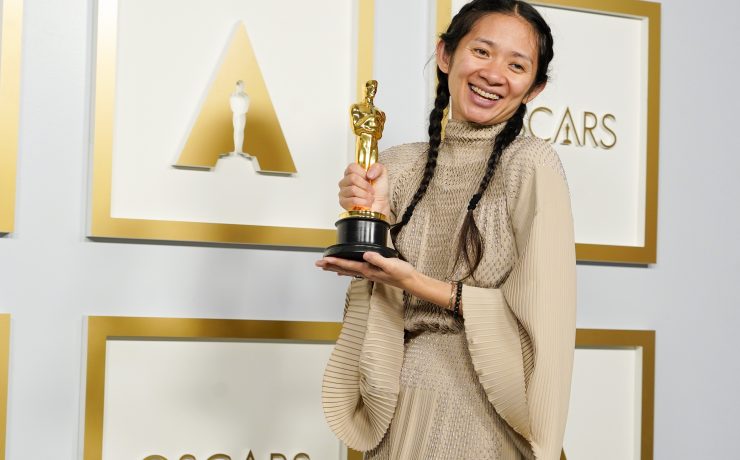 Chloé Zhao Oscar 2023