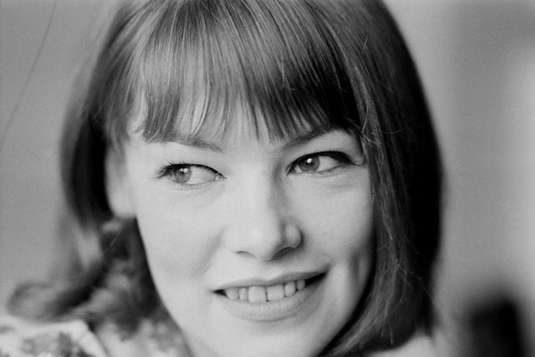 Glenda Jackson