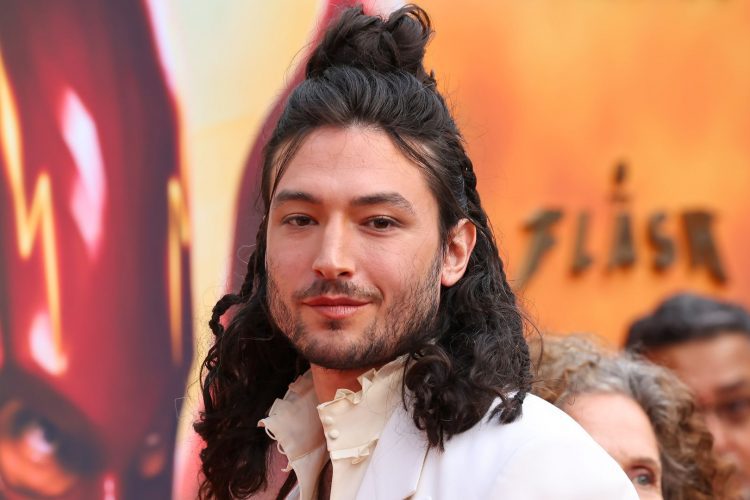 ezra miller the flash