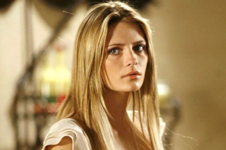 Mischa Barton The OC