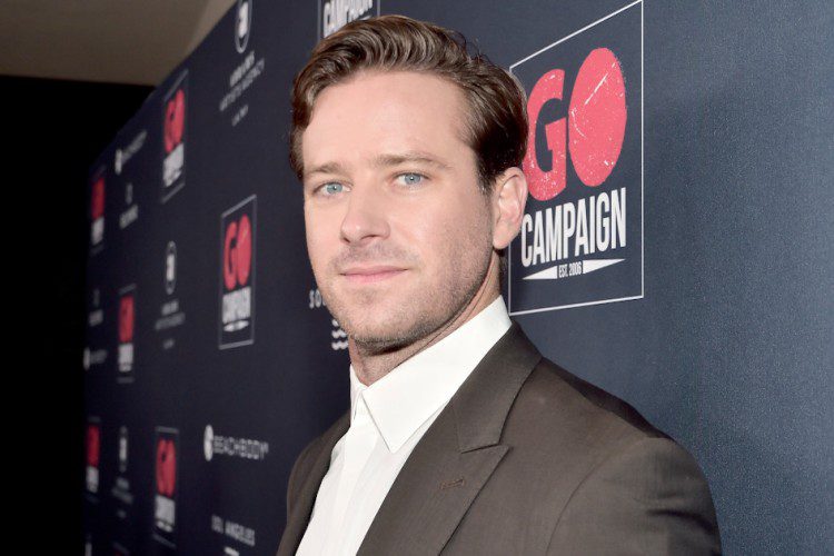 Primo piano di Armie Hammer