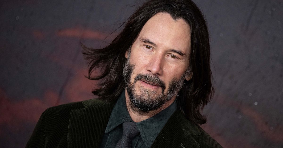 keanu reeves alla presentazione di un film