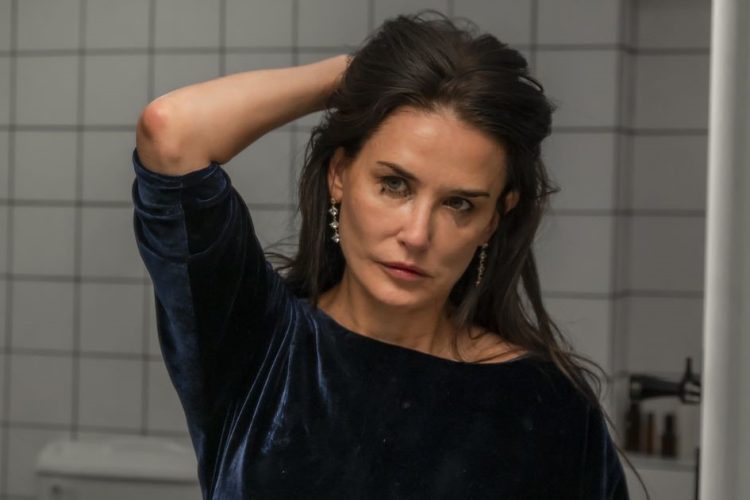 un frame di Demi Moore in The Substance