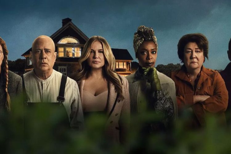 I protagonisti della serie tv horror The Watcher