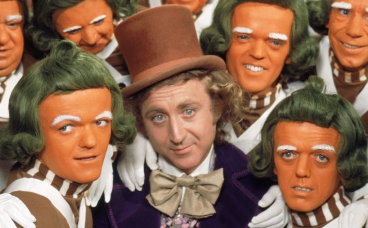 gene wilder e gli oompa loompa in Willy Wonka e la fabbrica di cioccolato