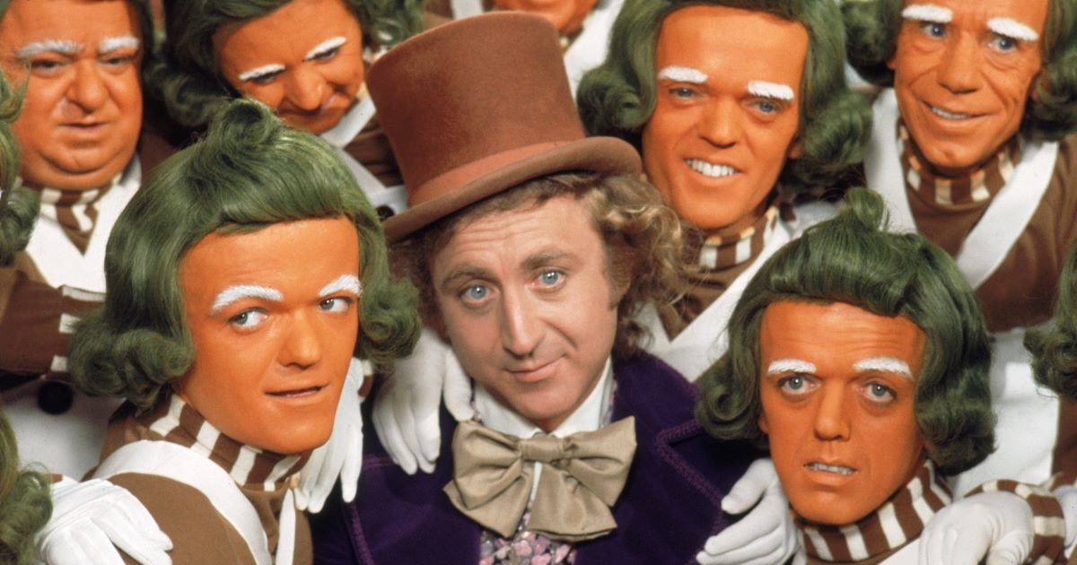 gene wilder e gli oompa loompa in Willy Wonka e la fabbrica di cioccolato