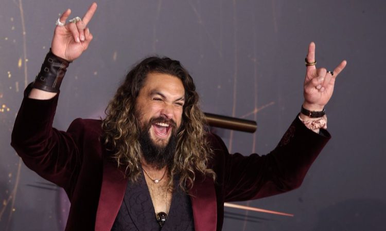 jason momoa lobo