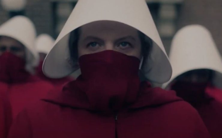 un frame di The Handmaid's Tale