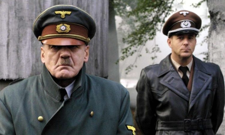 Una scena del film La caduta - gli ultimi giorni di Hitler