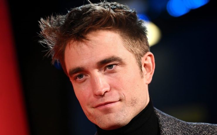 un primo piano di Robert Pattinson